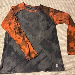 Boys Medium Distressed DepartWest Long Sleeve.